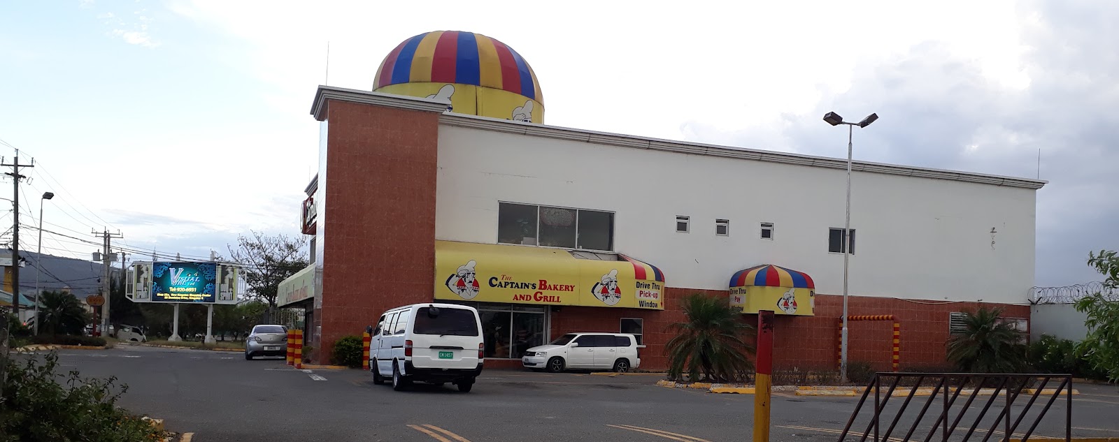 The Captains Bakery and Grill photo