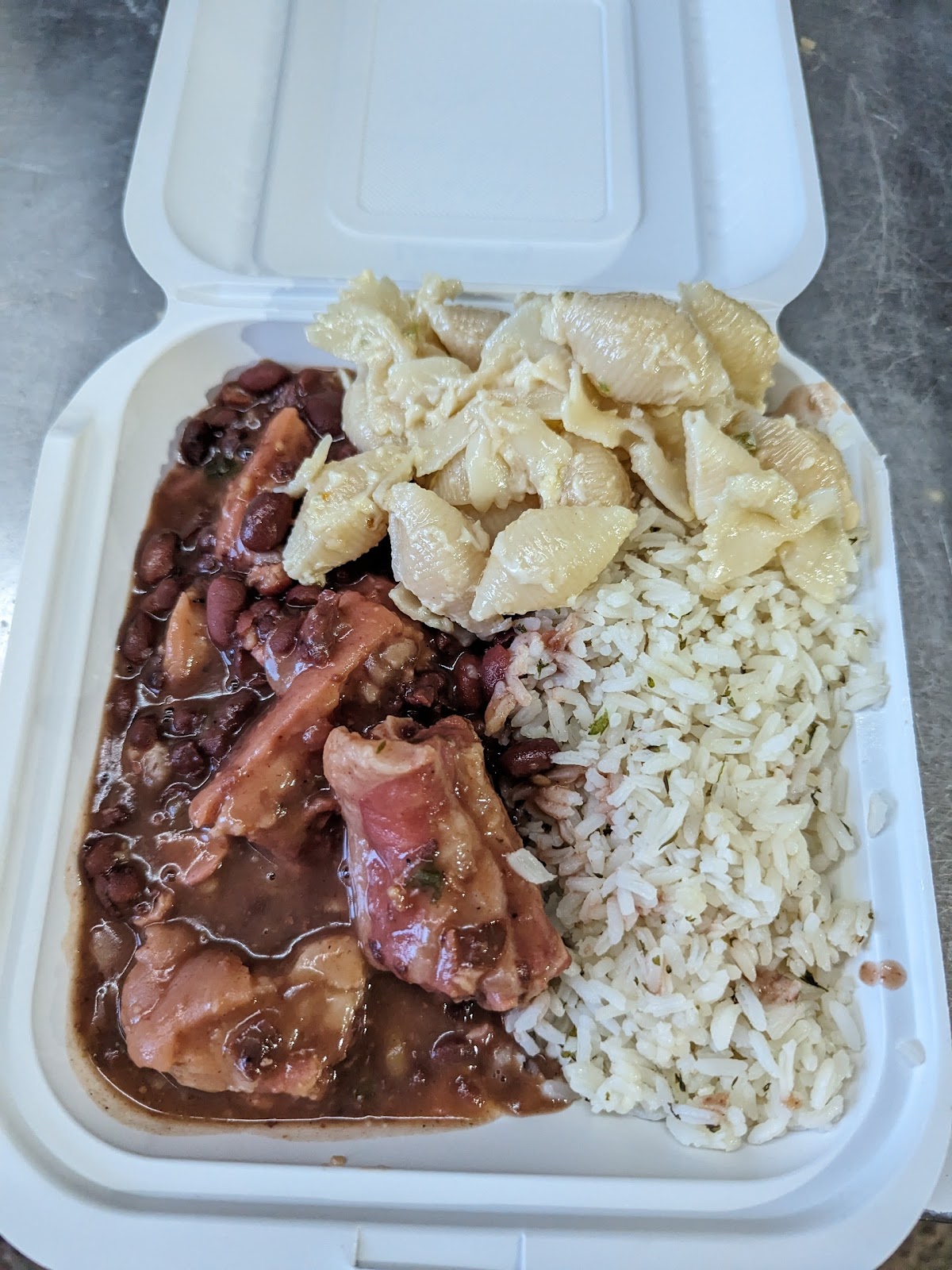 Luv Di Taste Catering photo