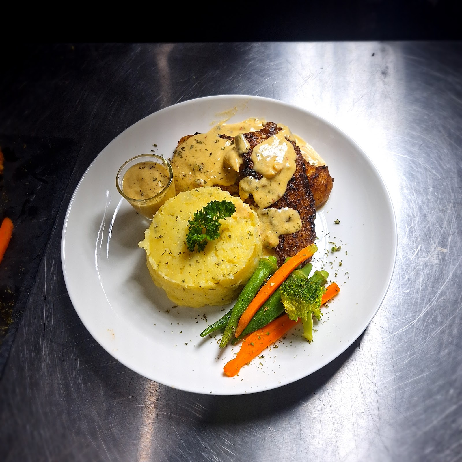 The Gardens Exclusive Restaurant photo